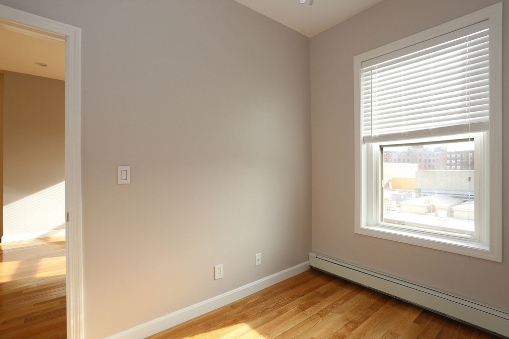 102 Union Park Street # 3