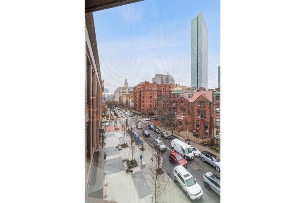 157 Newbury St # 3