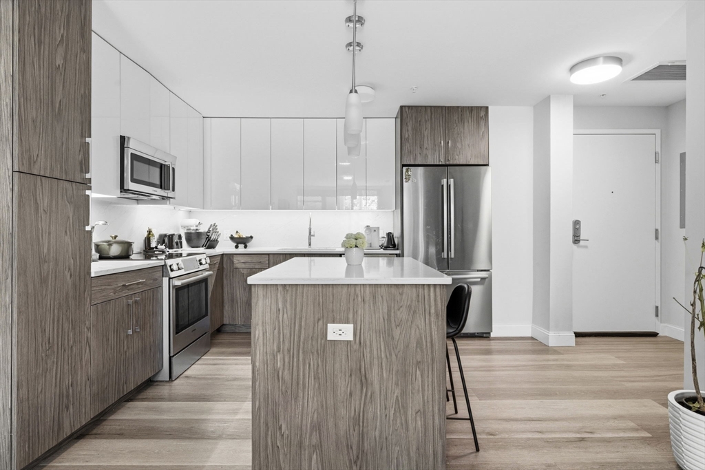 771 Harrison Ave. # 309