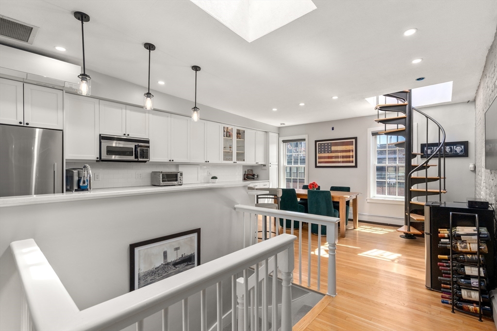 11 Dartmouth Place # 3