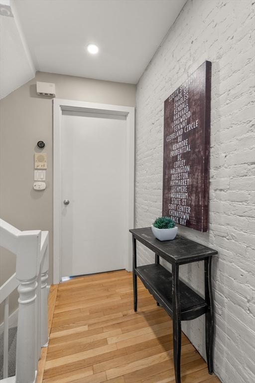 11 Dartmouth Place # 3