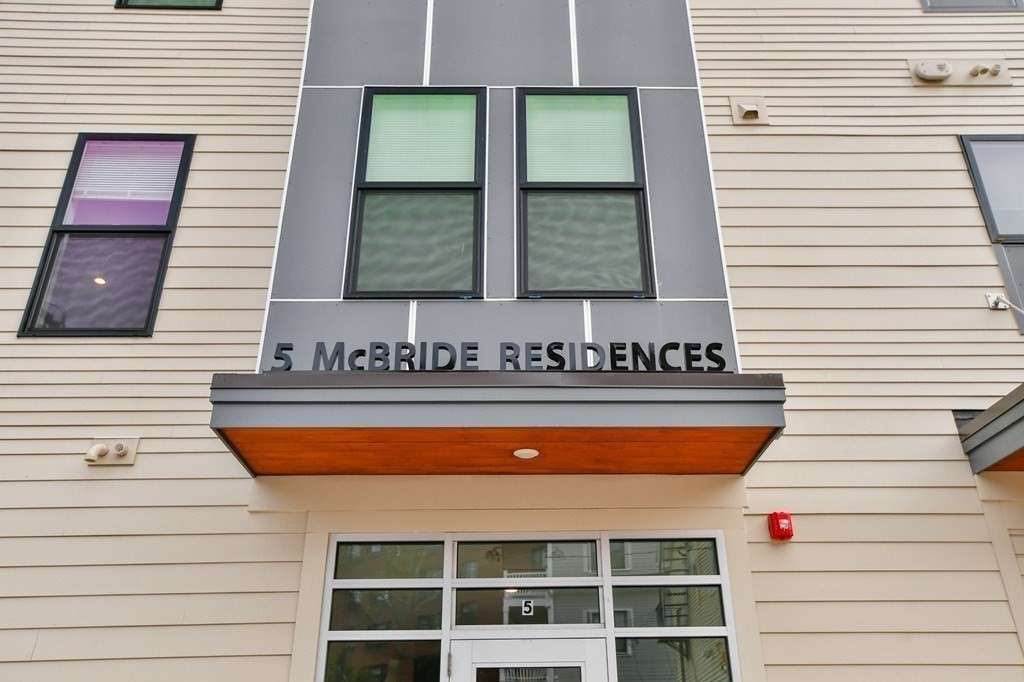 5 Mcbride St. # 403