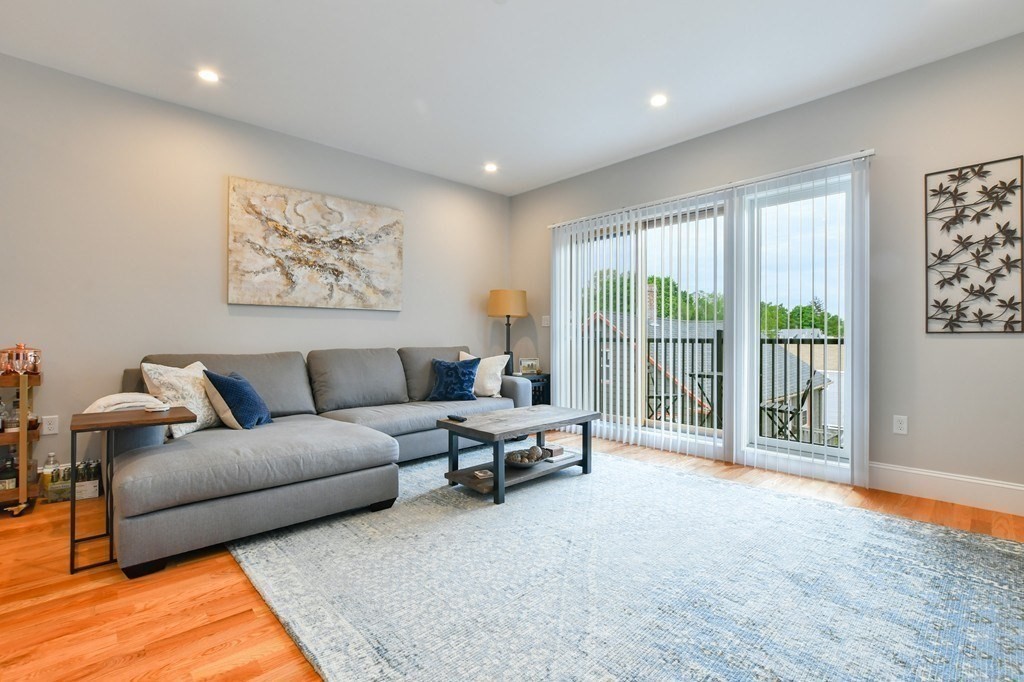 5 Mcbride St. # 403