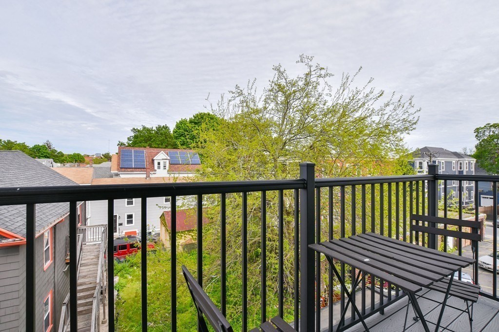 5 Mcbride St. # 403