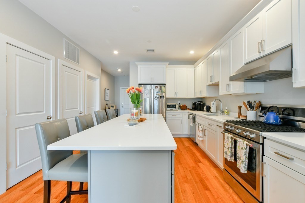5 Mcbride St. # 403