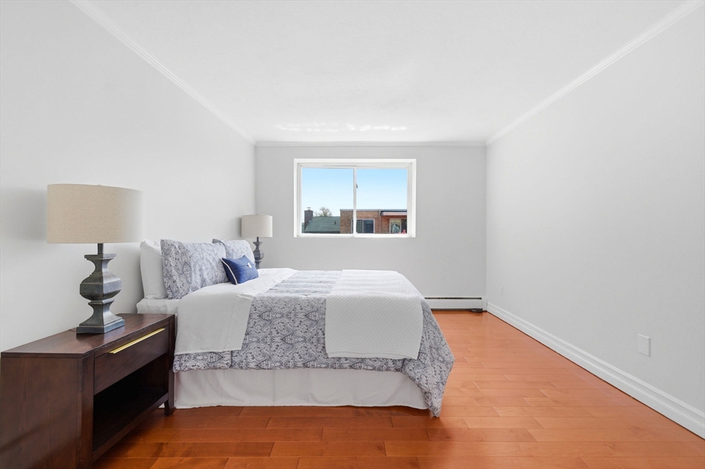 123 Sewall Ave # 3A