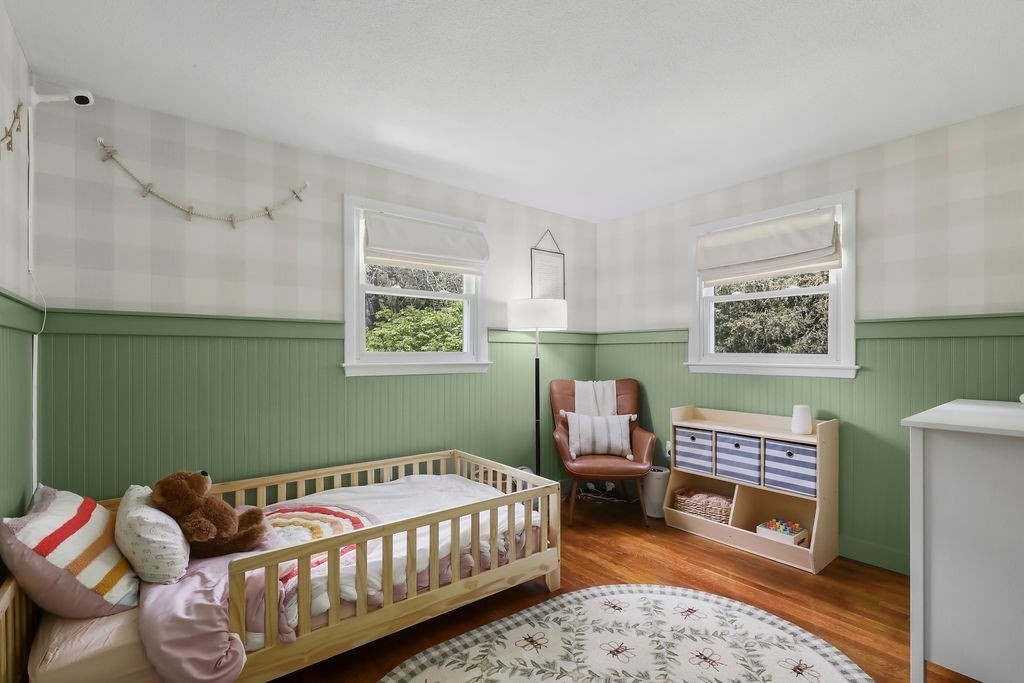 12 Christopher Rd