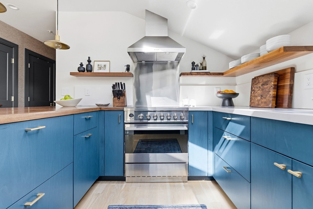 Savin Hill Penthouse