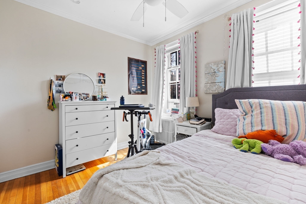60 Myrtle Street # 10