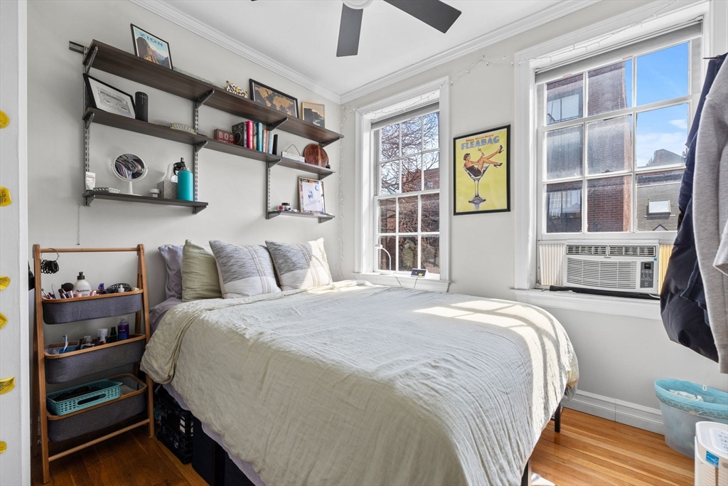 60 Myrtle Street # 10