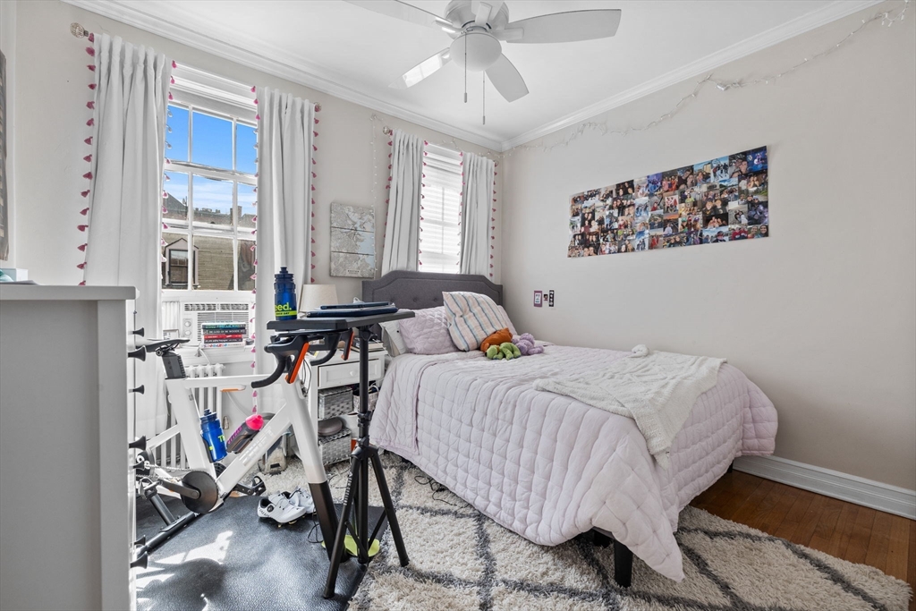 60 Myrtle Street # 10