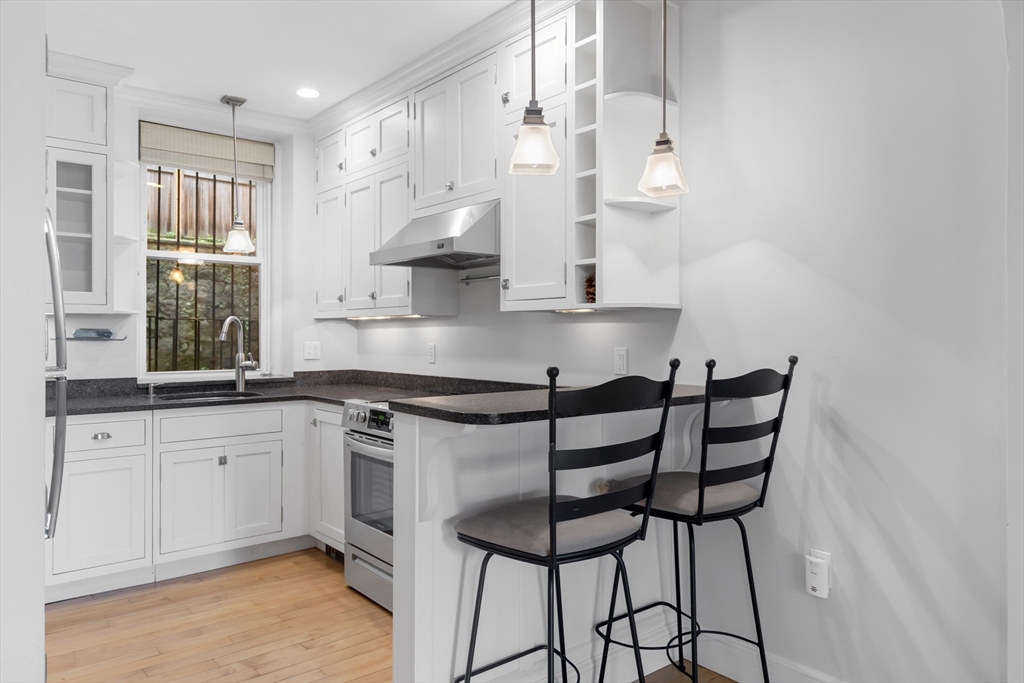 54 Myrtle Street # 1