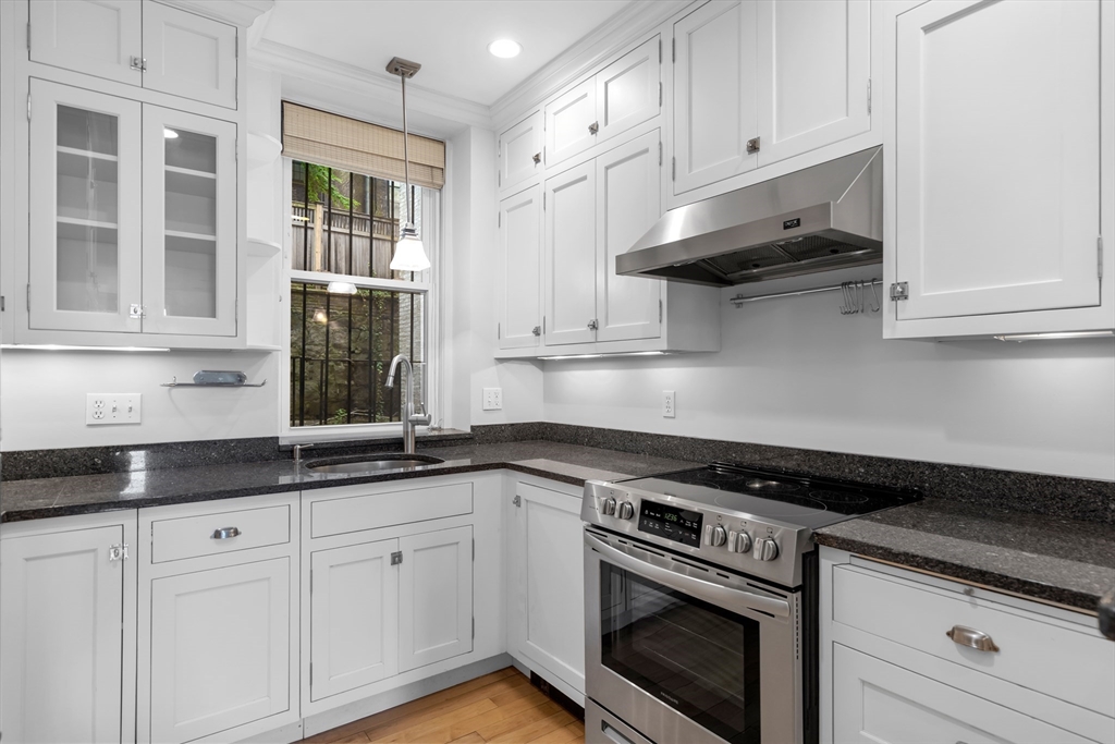 54 Myrtle Street # 1