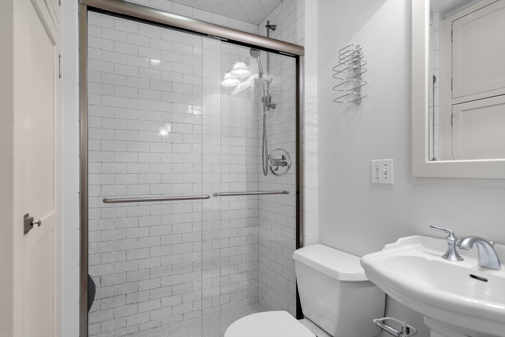 54 Myrtle Street # 1