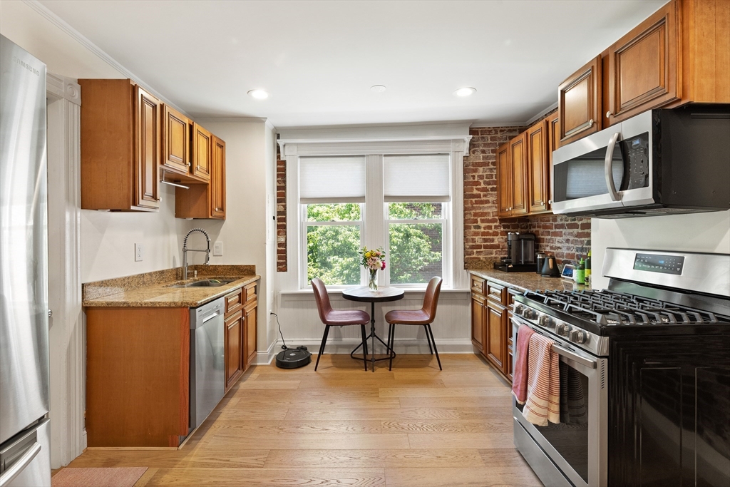764 Cambridge Street Unit: 4