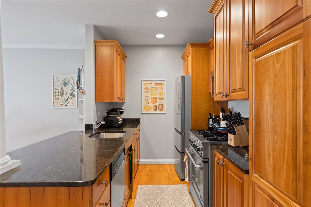 57 Bartlett Street # 3