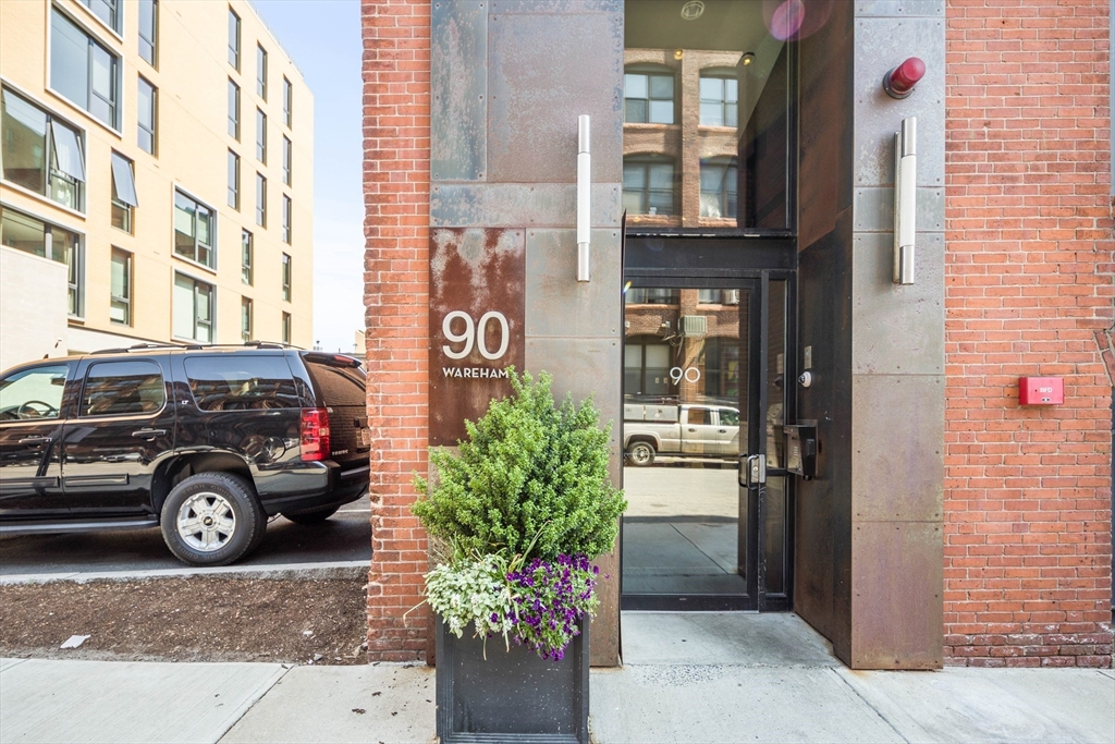 90 Wareham St # 506