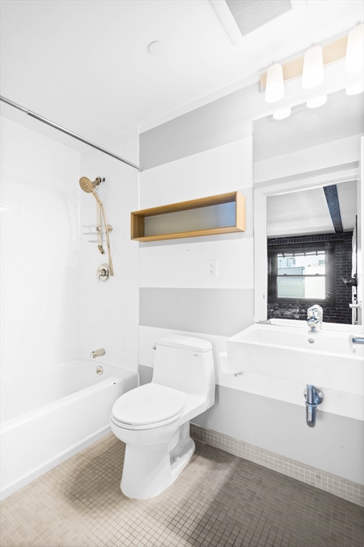 90 Wareham St # 506