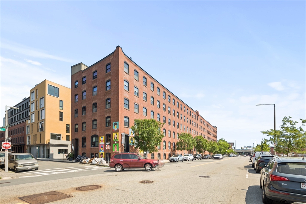 90 Wareham St # 506