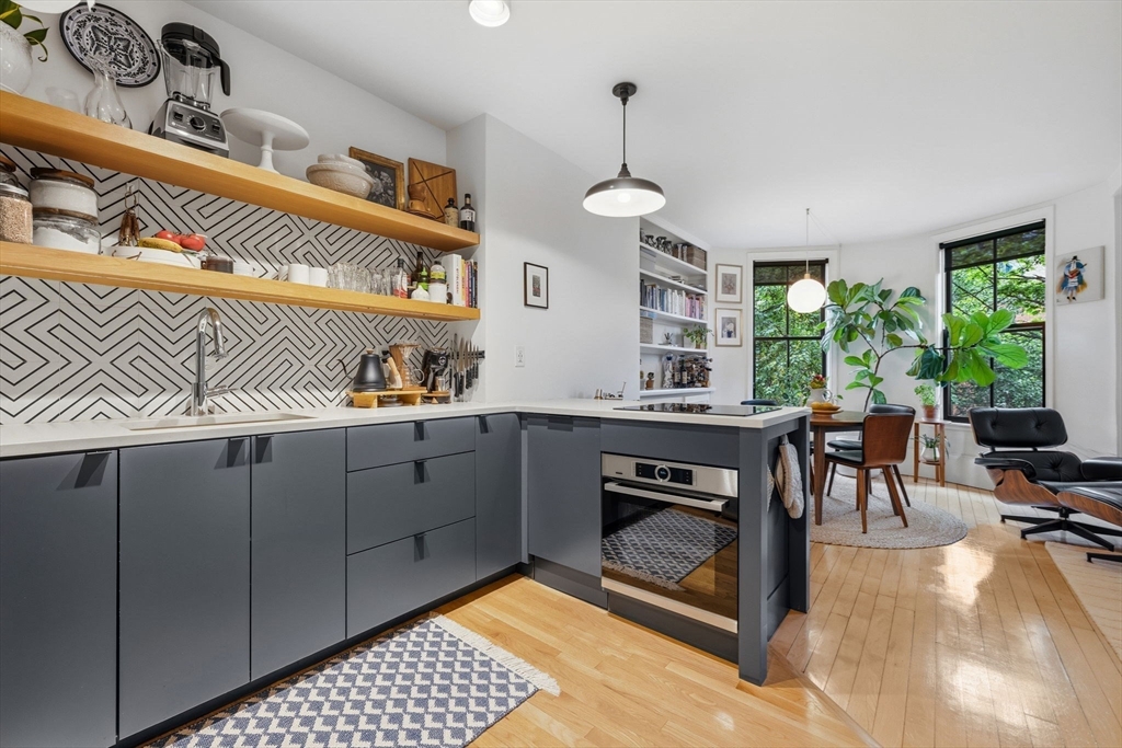 79 Montgomery St. # 2
