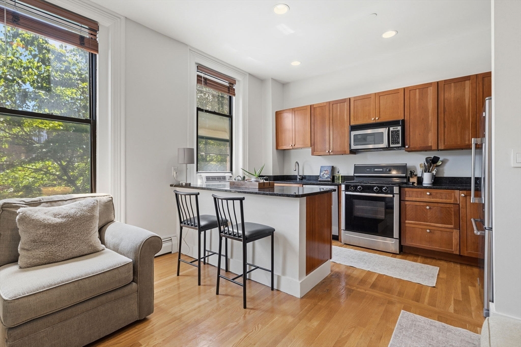 Charming 1 Bed with Parking