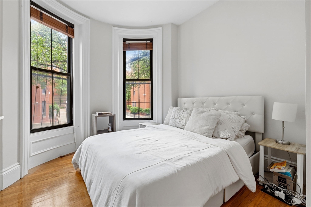 Charming 1 Bed with Parking