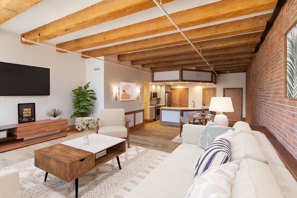 33 Sleeper St # 504