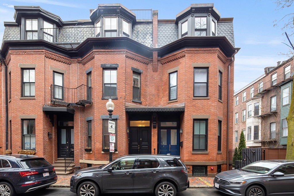 4 Cazenove Street # 1