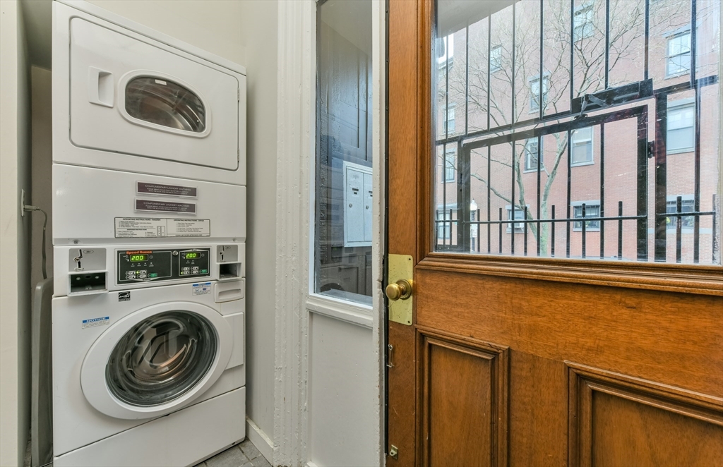 99 W. Springfield St # 4