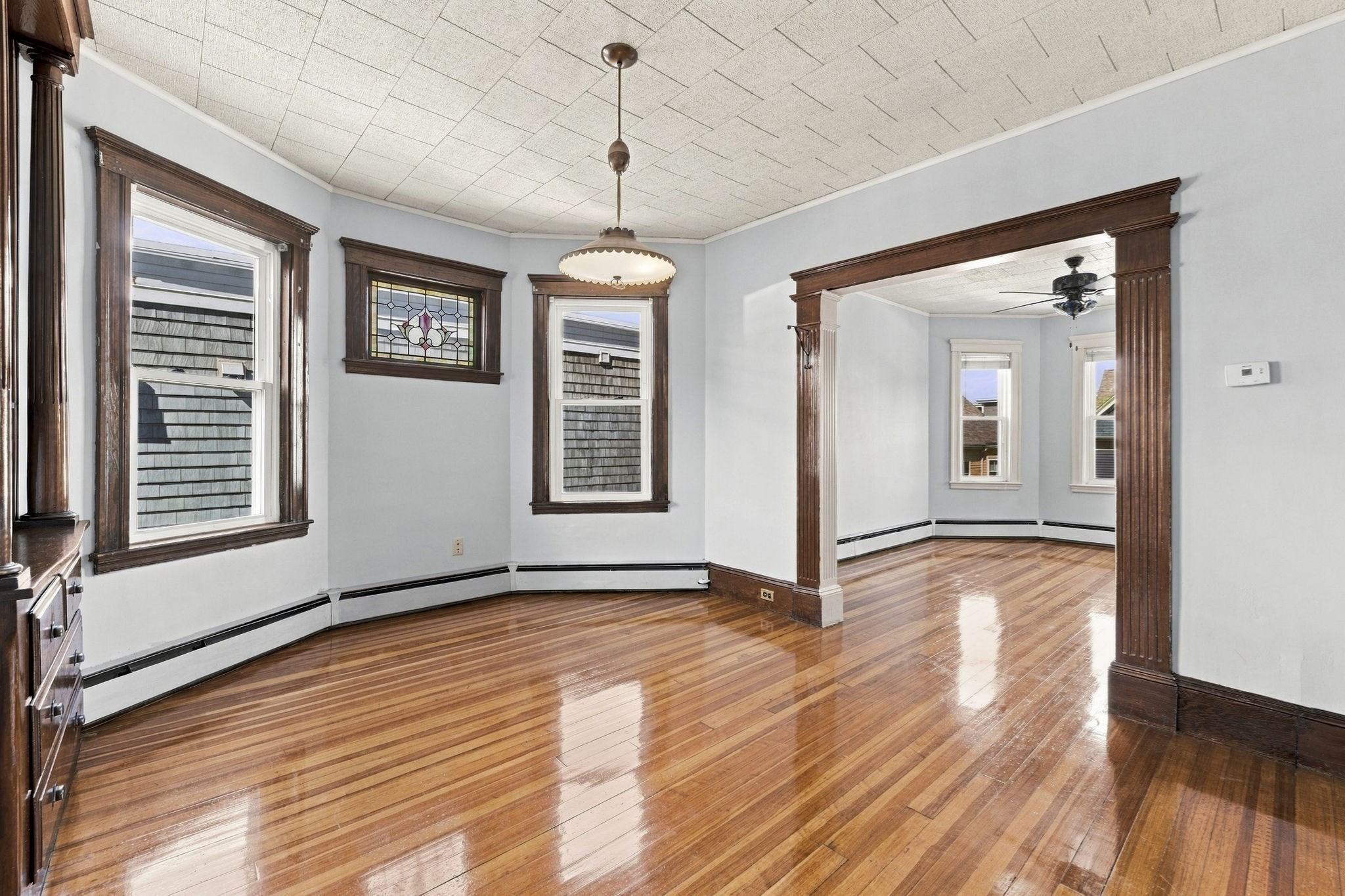 90 Sawyer Ave # 3