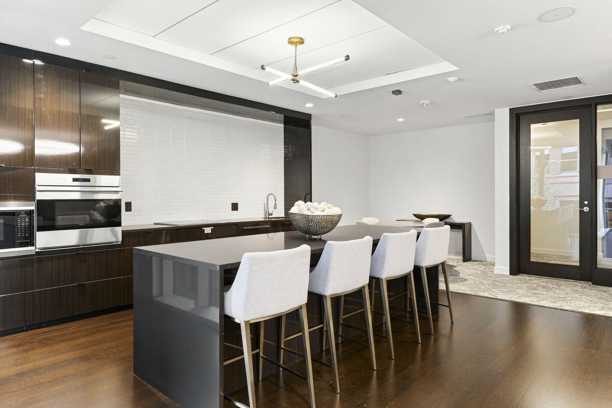 32 Traveler St # 313