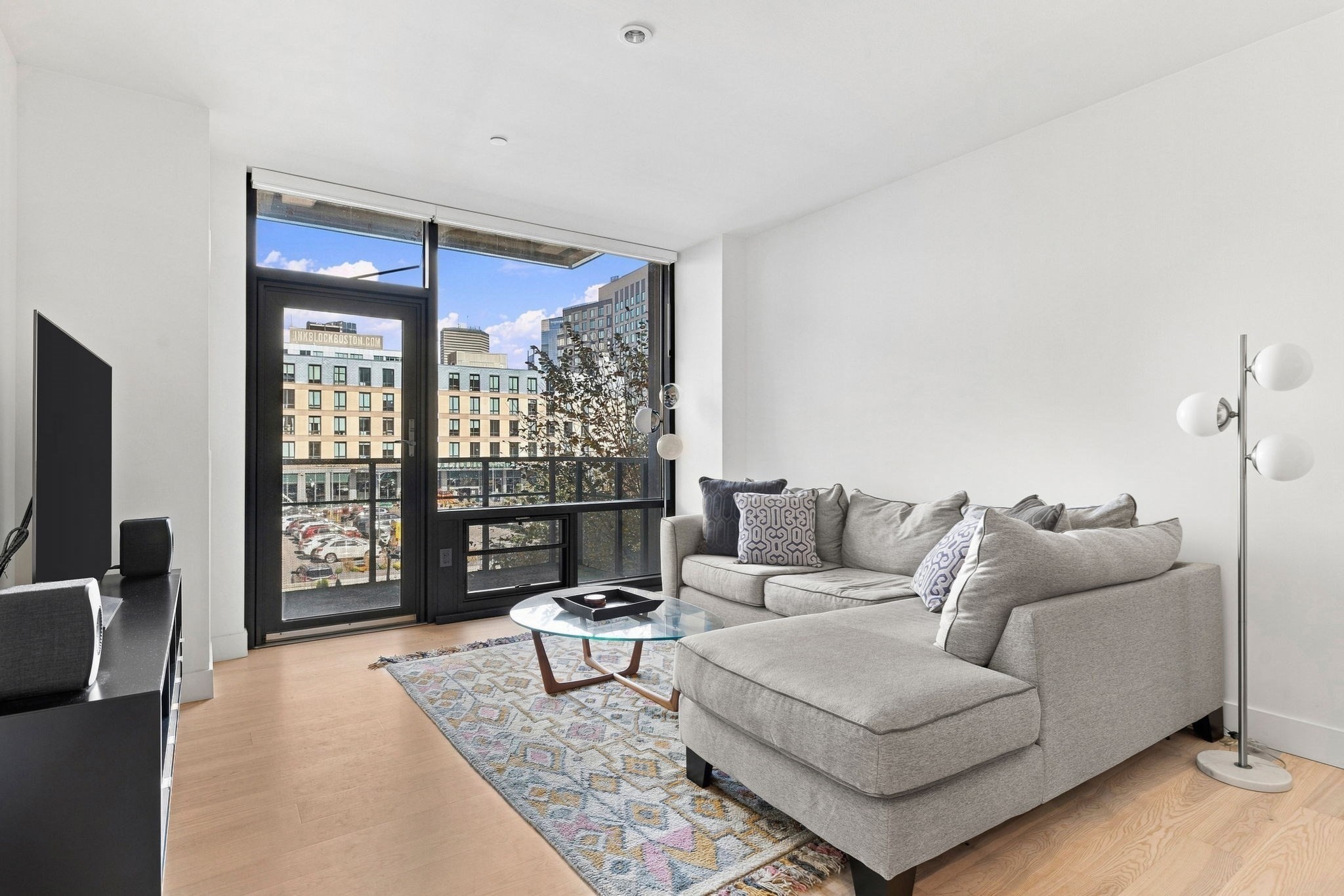 32 Traveler St # 313