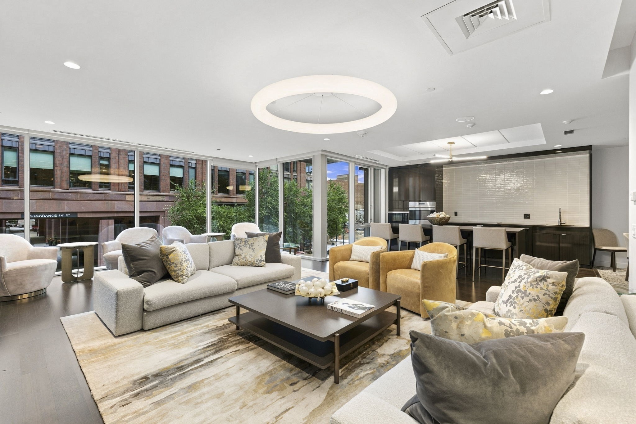 32 Traveler St # 313