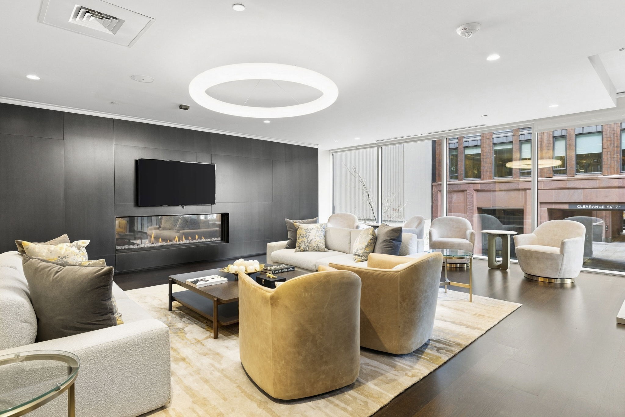 32 Traveler St # 313