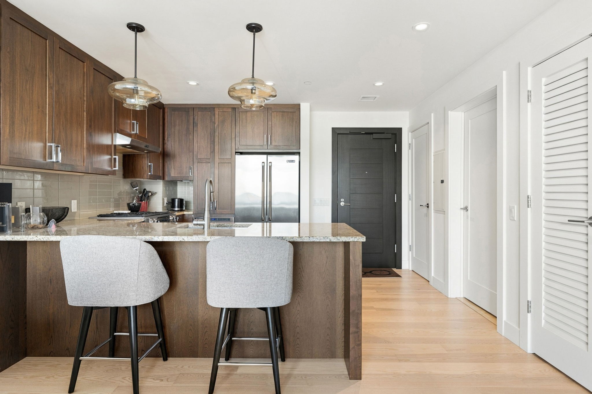32 Traveler St # 313