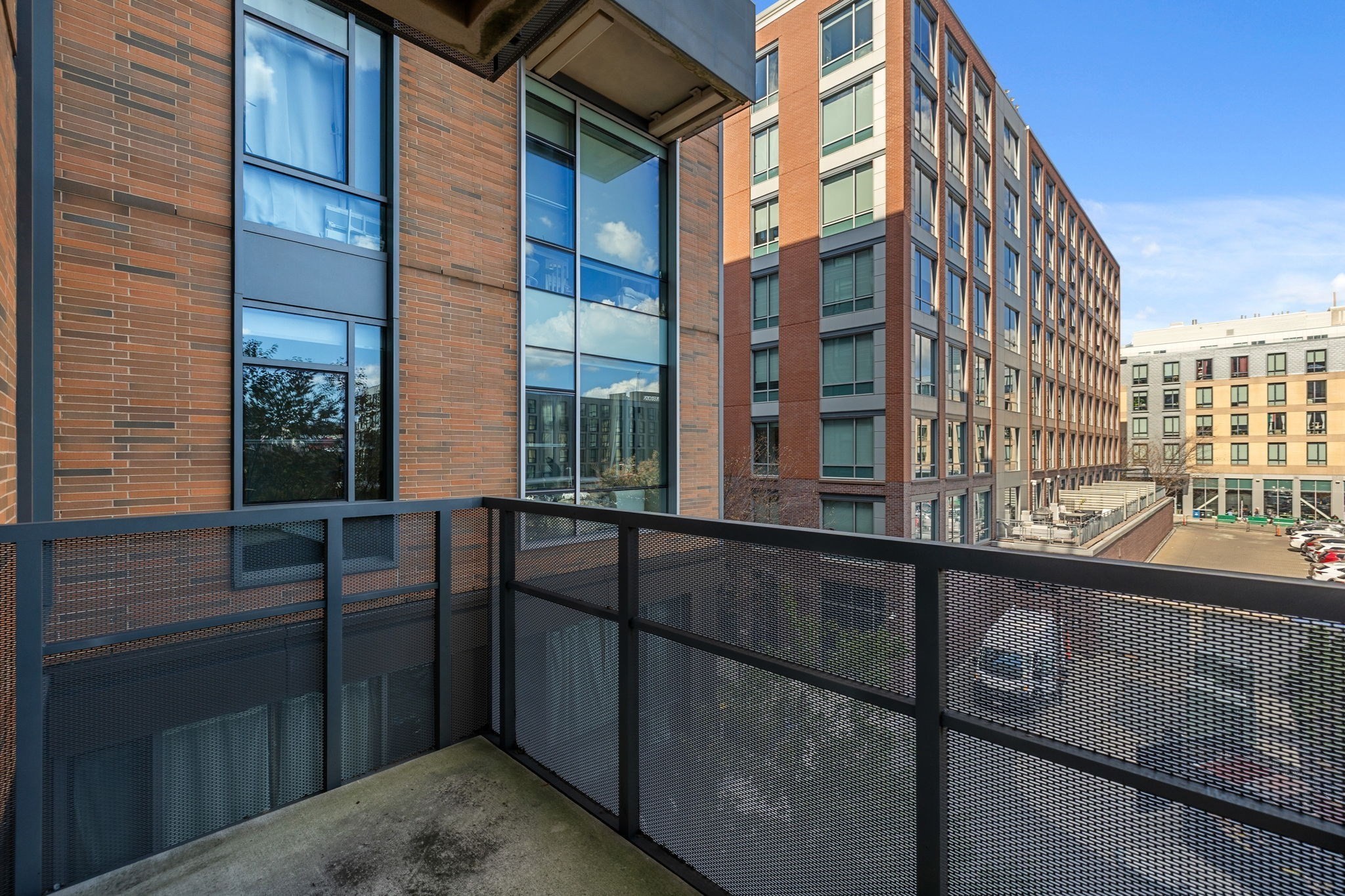 32 Traveler St # 313