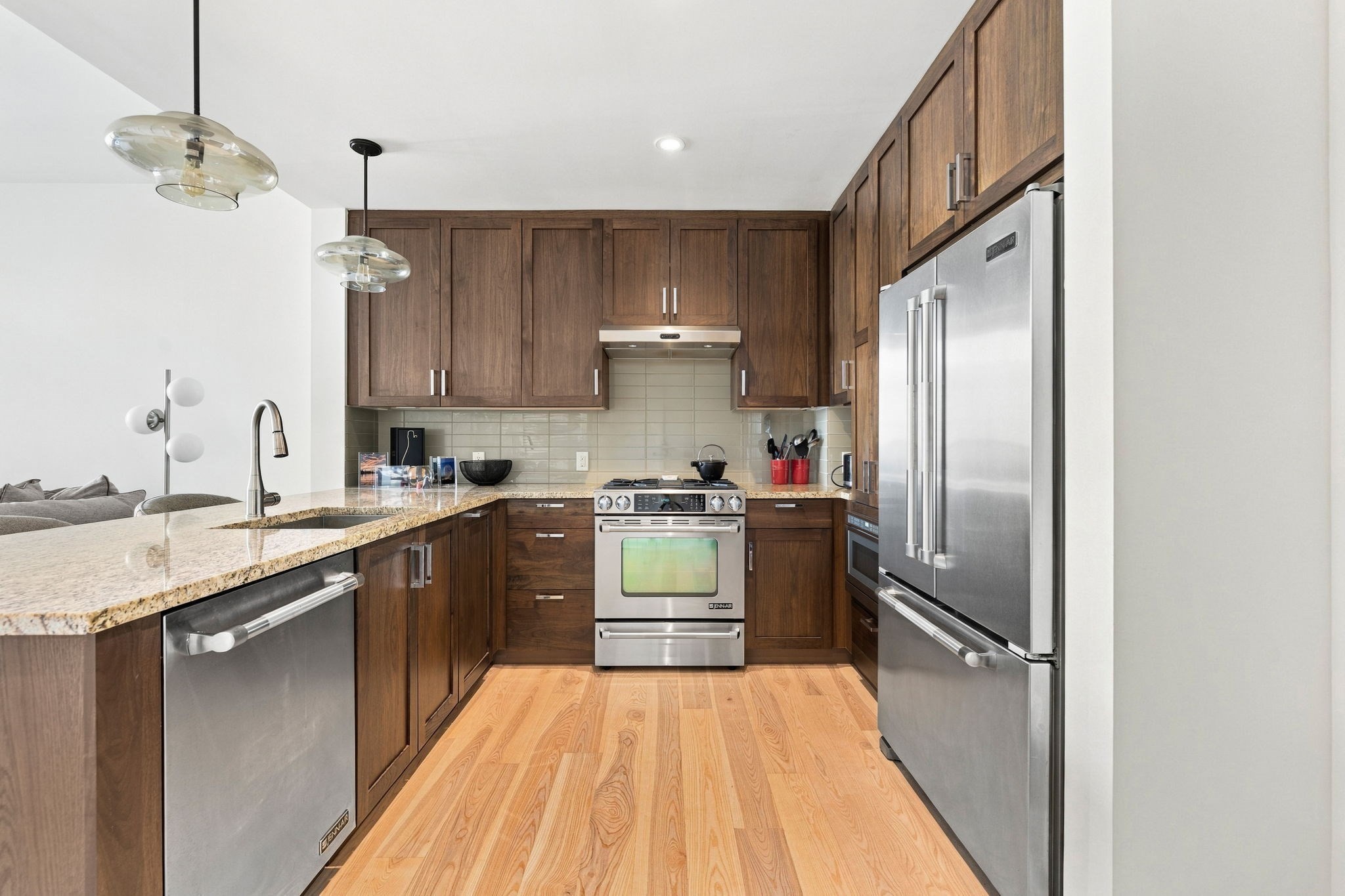 32 Traveler St # 313