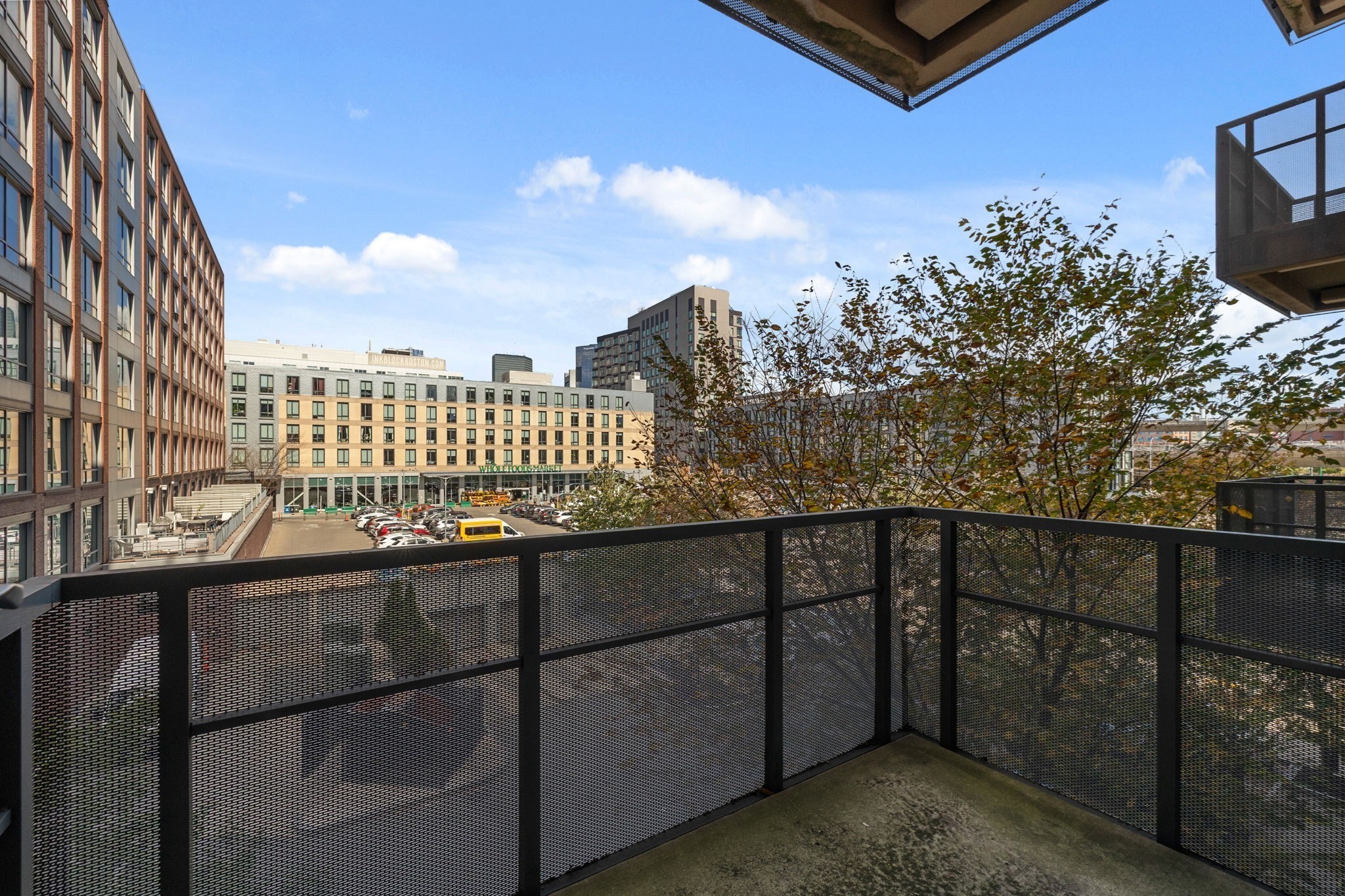 32 Traveler St # 313