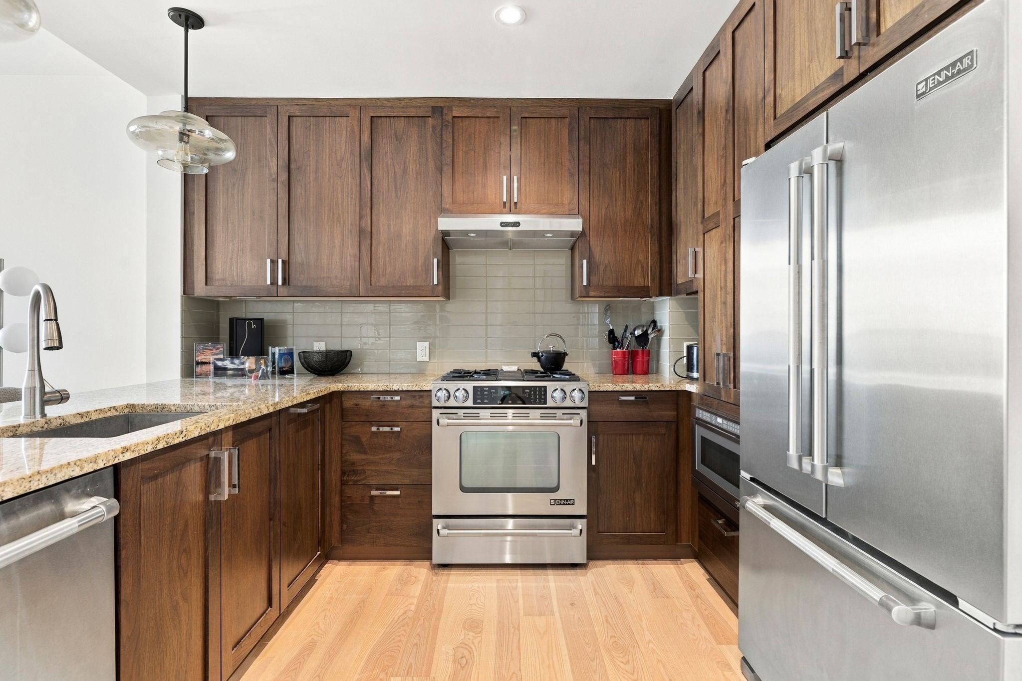 32 Traveler St # 313