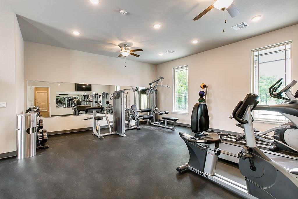 2813 NW 197th Street