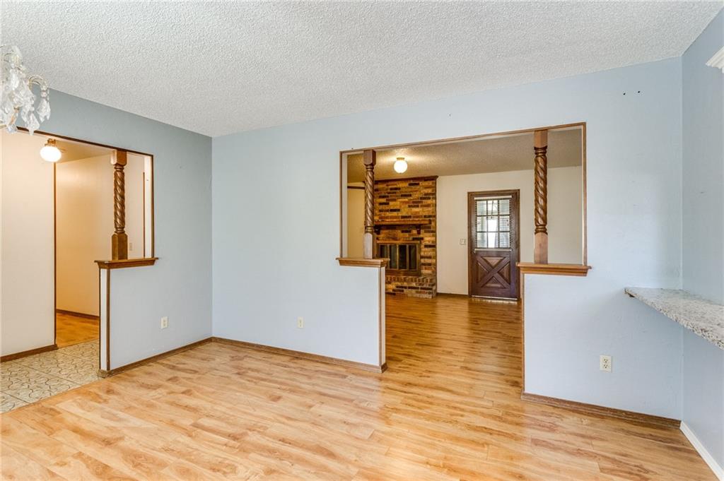 123 Oakwood Drive
