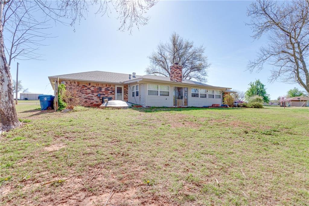 123 Oakwood Drive