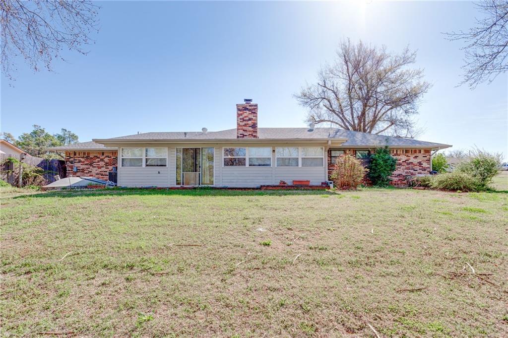 123 Oakwood Drive