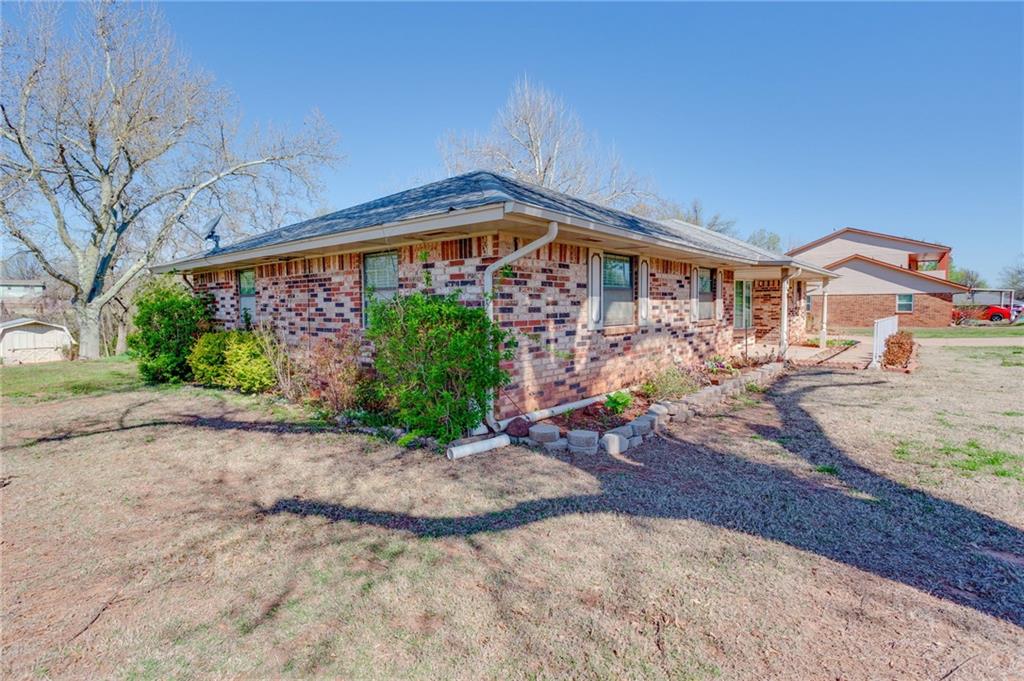 123 Oakwood Drive