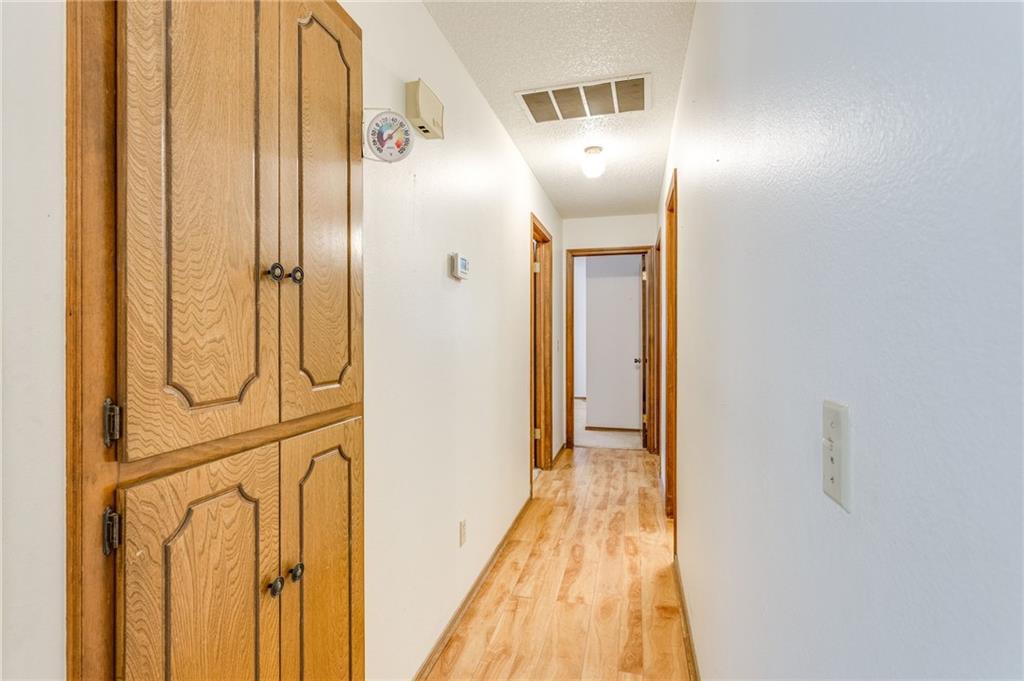 123 Oakwood Drive