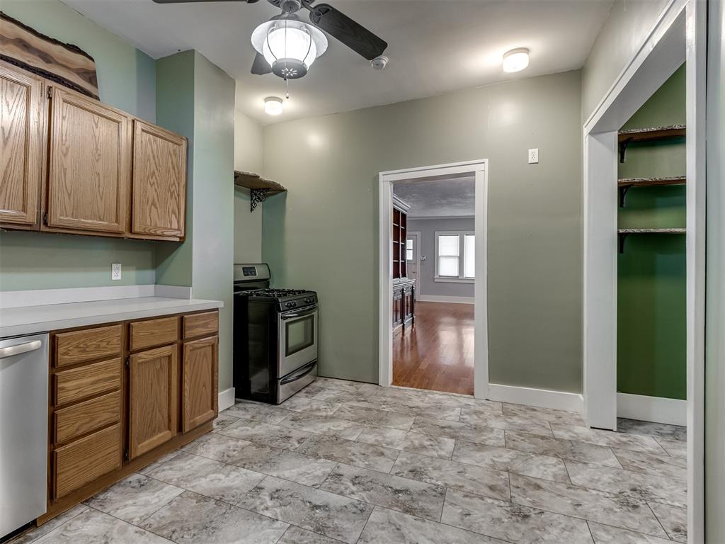 1225 NW 44th Street