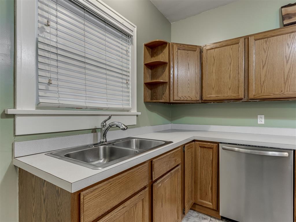 1225 NW 44th Street