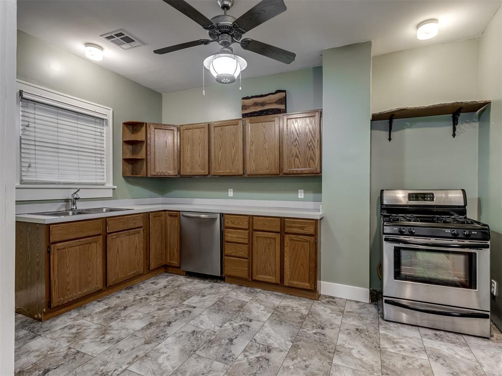 1225 NW 44th Street