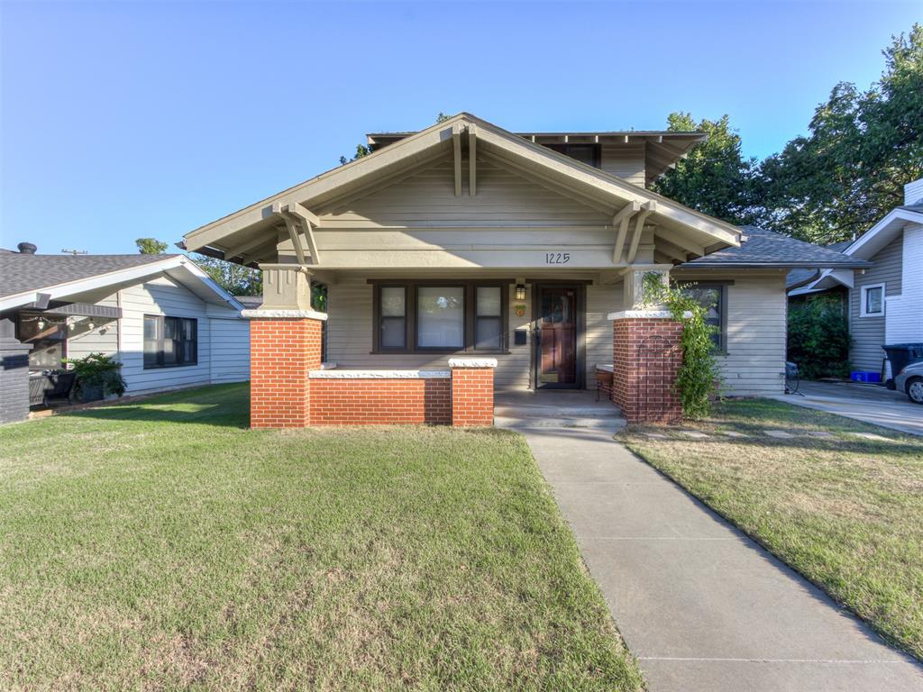 1225 NW 44th Street