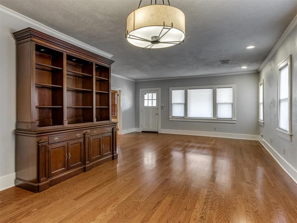 1225 NW 44th Street